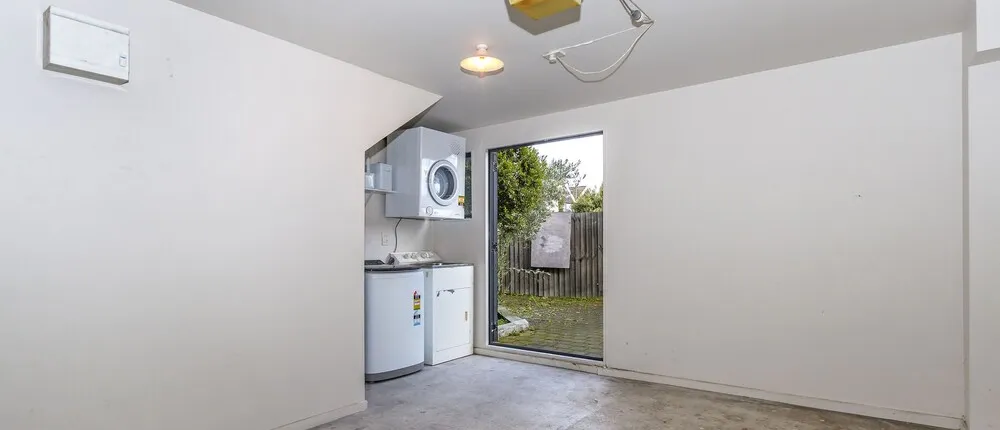 Awesome Christchurch Apartment