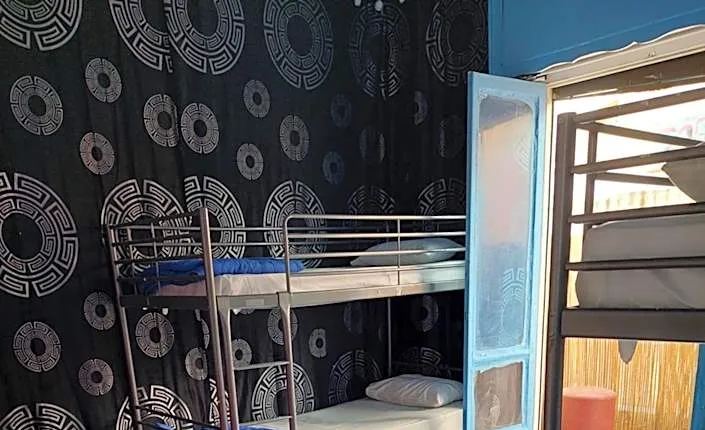 ACROPOLIS ViEW MIXED DORMITORIES 1 MINUTE BY THISSIO METRO STOP