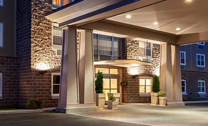 Holiday Inn Express Deer Lake