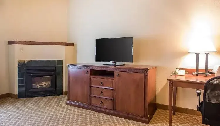 Country Inn & Suites By Carlson East Troy