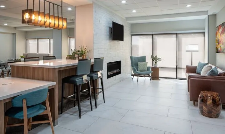 Four Points by Sheraton Alexandria