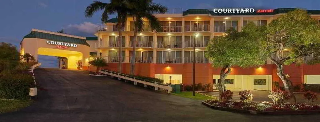 Courtyard Key Largo