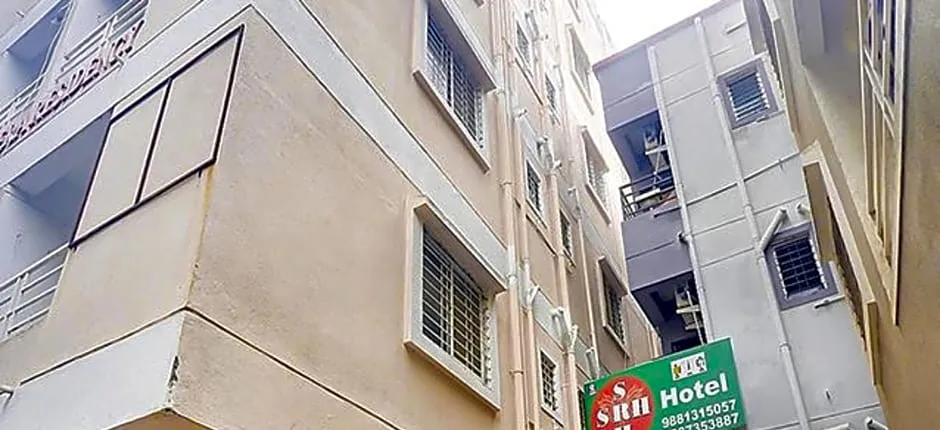 FabHotel SRH Inn
