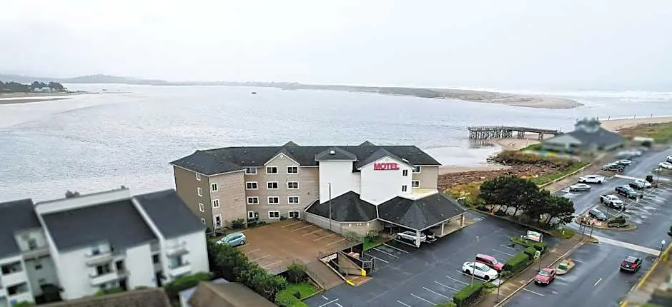 Siletz Bay Beachfront Hotel by OYO Lincoln City