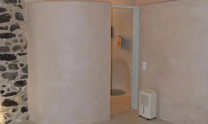 Pyrgos Old winery villa