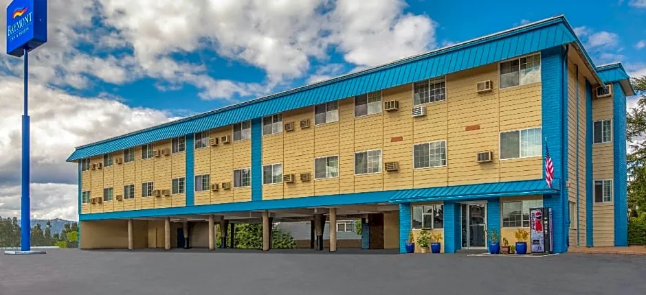 Baymont by Wyndham Roseburg