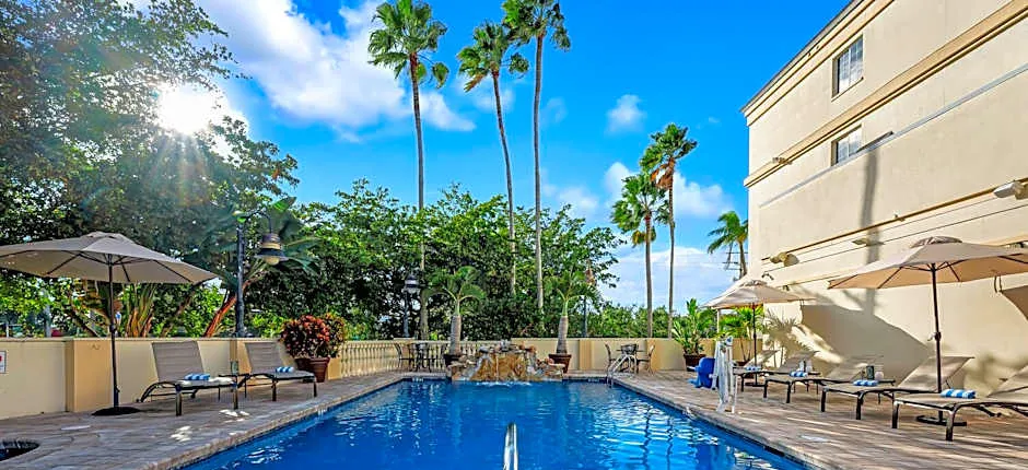 Bayfront Inn 5th Avenue