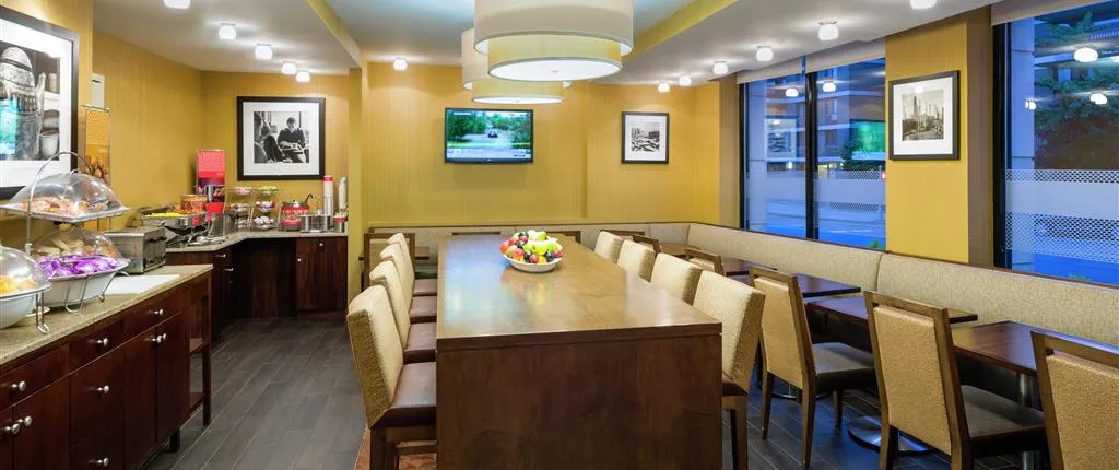 Hampton Inn Manhattan-Seaport-Financial