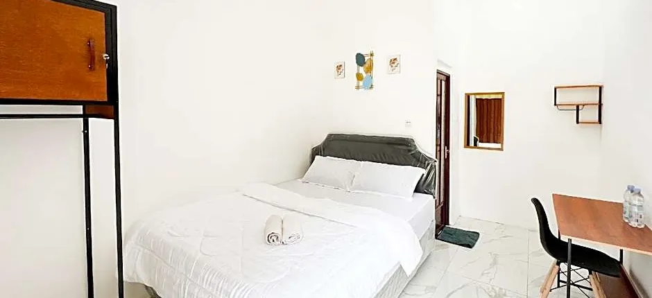 Graha Indah Ngagel Surabaya RedPartner