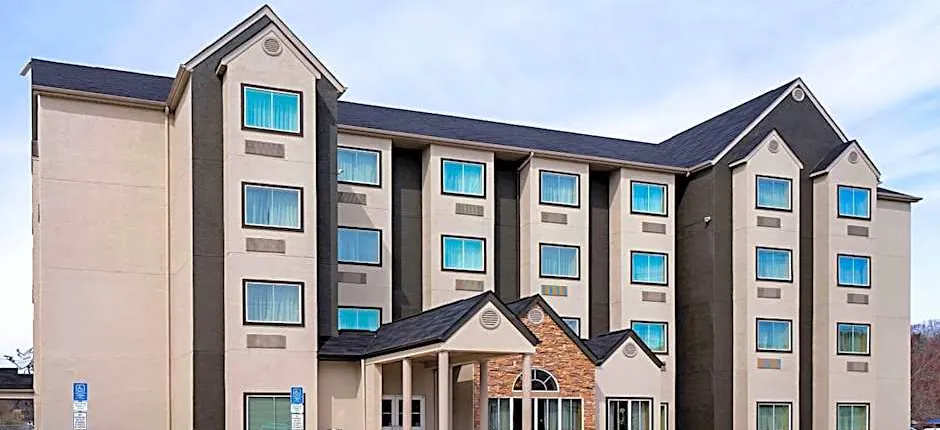 Quality Inn & Suites Robbinsville