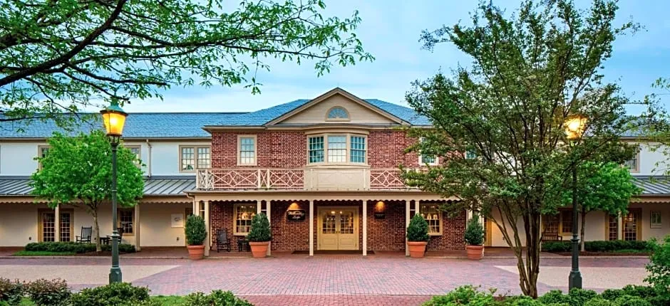 Williamsburg Lodge, Autograph Collection