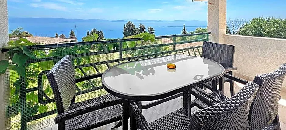 Andromaches Holiday Apartments