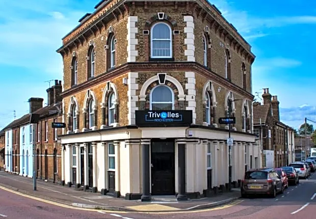 Trivelles Rochester Hotel