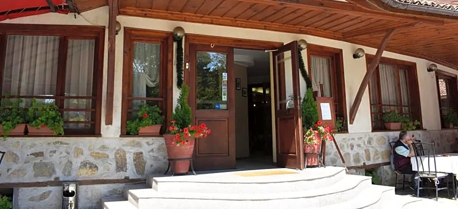 Family Hotel Bashtina Kashta
