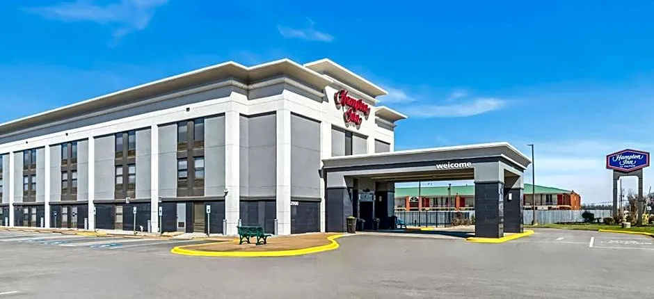 Hampton Inn By Hilton Jonesboro