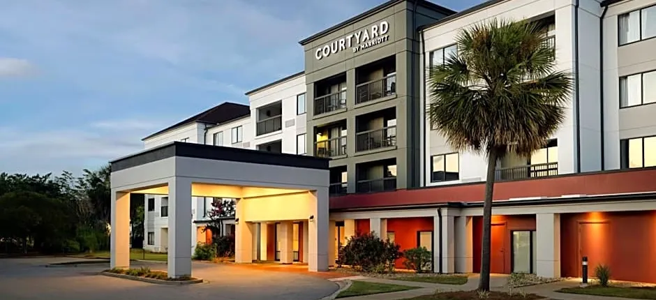Courtyard by Marriott North Charleston Airport/Coliseum