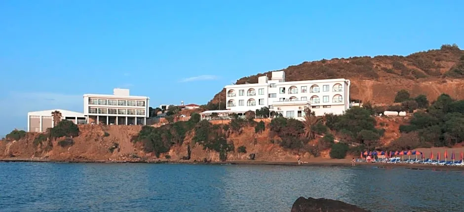 E.J. Pyrgos Bay Hotel
