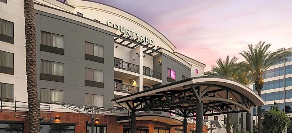 Courtyard by Marriott Los Angeles Burbank Airport