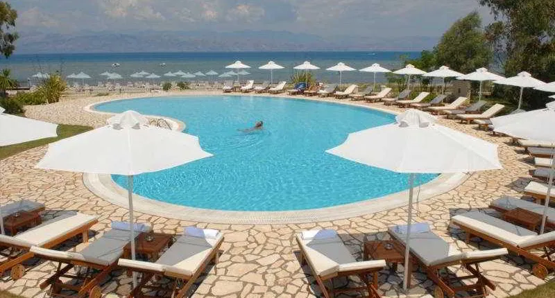 Chrismos Luxury Suites & Studios