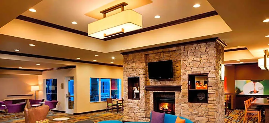 Fairfield Inn & Suites by Marriott Houston Intercontinental Airport