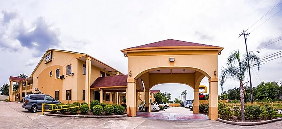 Downtowner Inn and Suites - Houston