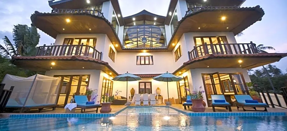 Paradise Island Estate