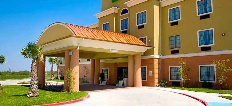 Holiday Inn Express Hotel and Suites Kingsville