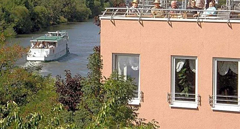 Hotel Schöne Aussicht