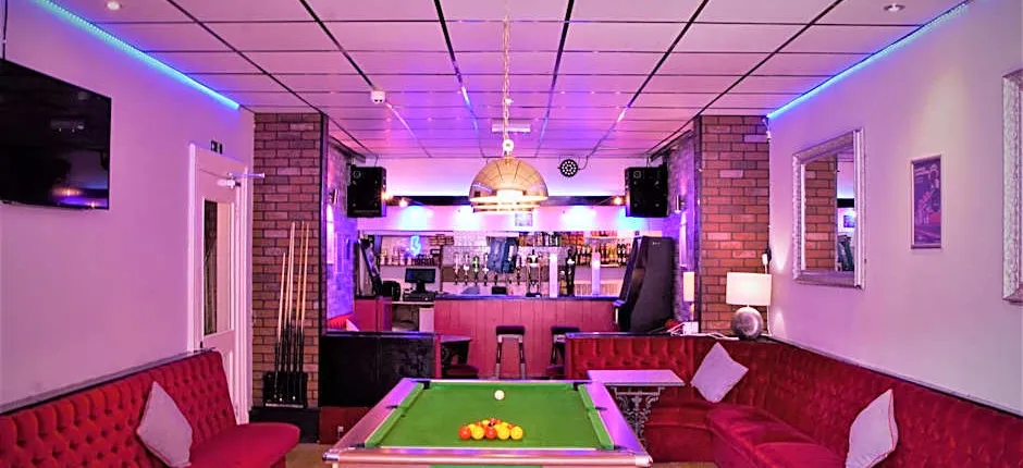 MyRoomz Silver Strand Hotel