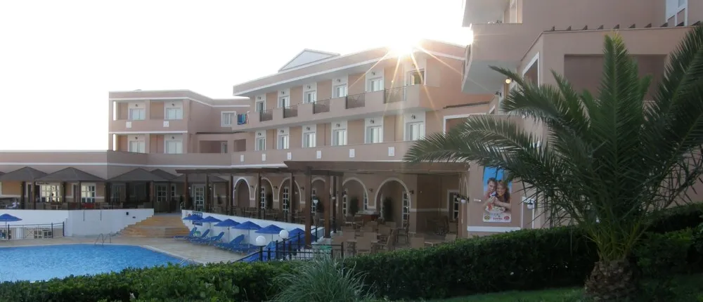 Sunshine Crete Village