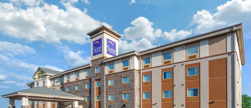 Sleep Inn & Suites Lincoln University Area