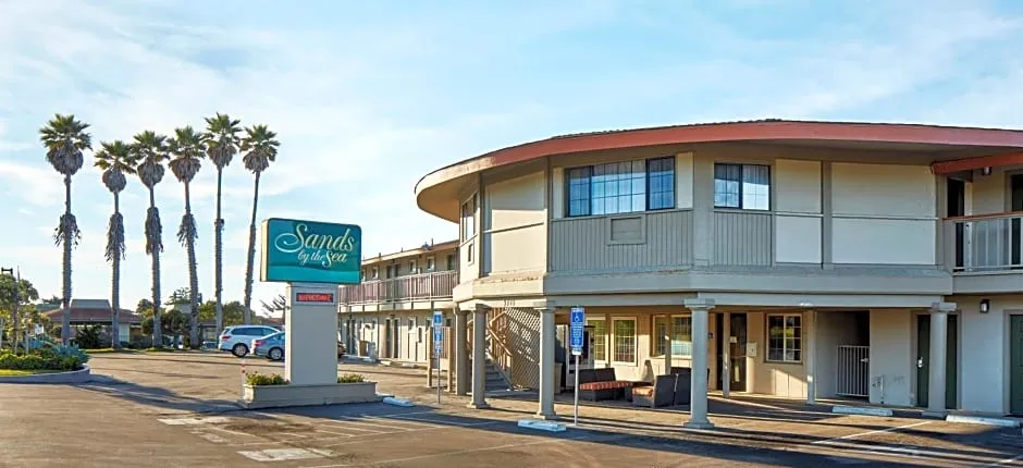 Sands By The Sea Motel