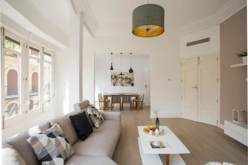 SingularStays Santa Clara