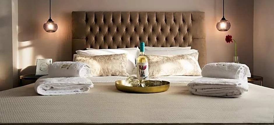 Plaza 1866 Superior City Rooms