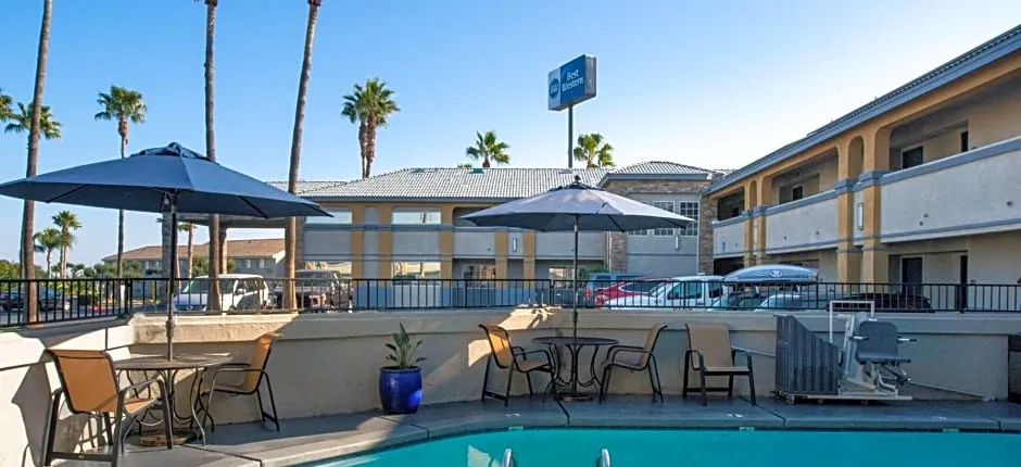 Best Western Kettleman City Inn & Suites