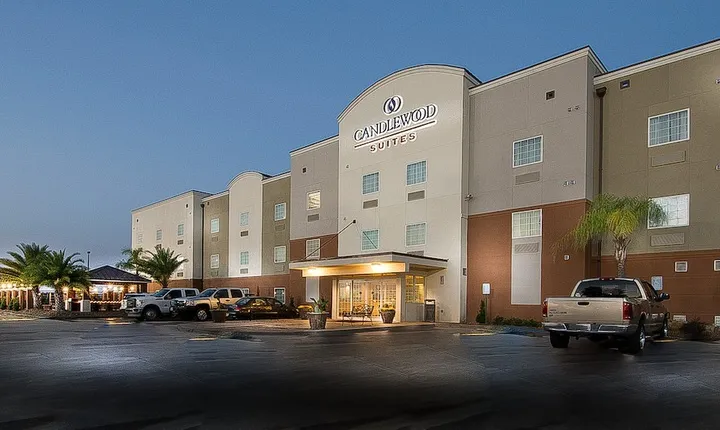 Candlewood Suites New Iberia an IHG Hotel
