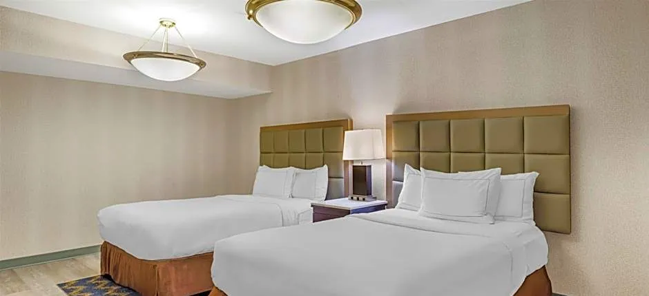 Best Western Plus Miamisburg-Dayton Suites, Banquets & Hotel