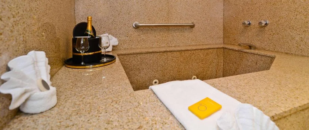 Best Western Plus Newport Mesa Inn