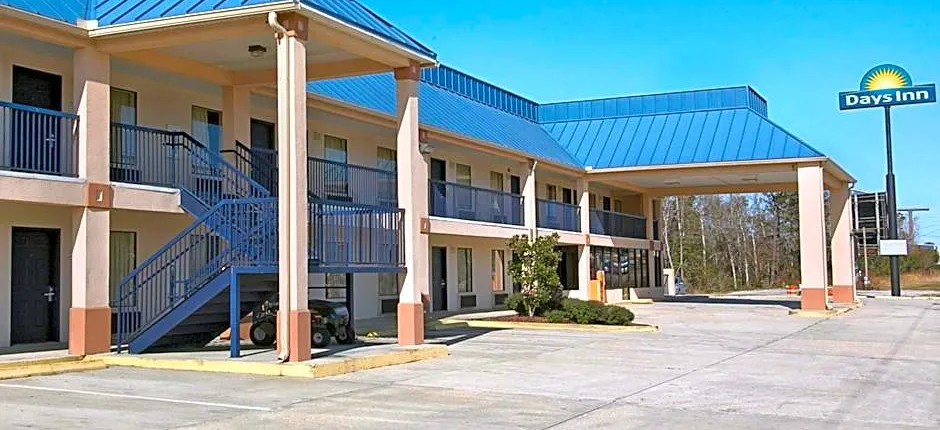 Days Inn by Wyndham Ocean Springs