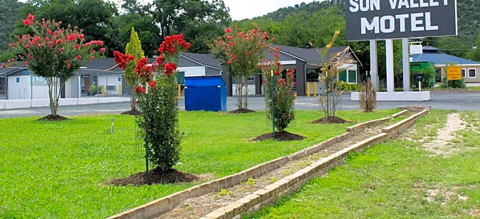 Sun Valley Motel Junction