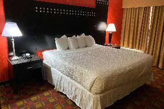 Ramada Rochelle Park Near Paramus