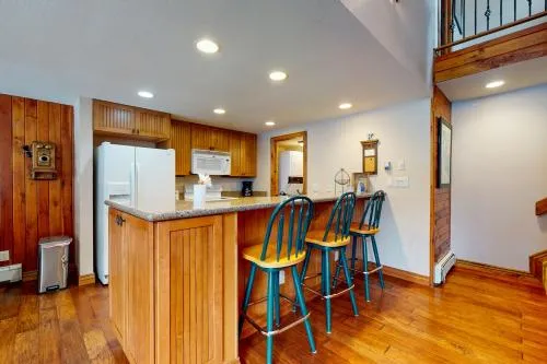 Courtside 23 Spacious East Vail Townhome