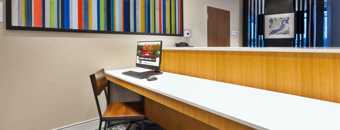 Holiday Inn Express & Suites Cedar Springs Grand Rapids N By IHG
