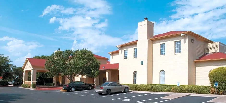 Days Inn by Wyndham Georgetown