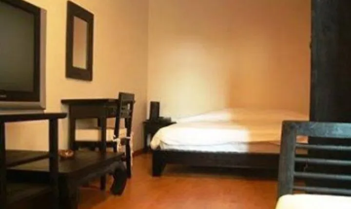 Araya Residence Hotel