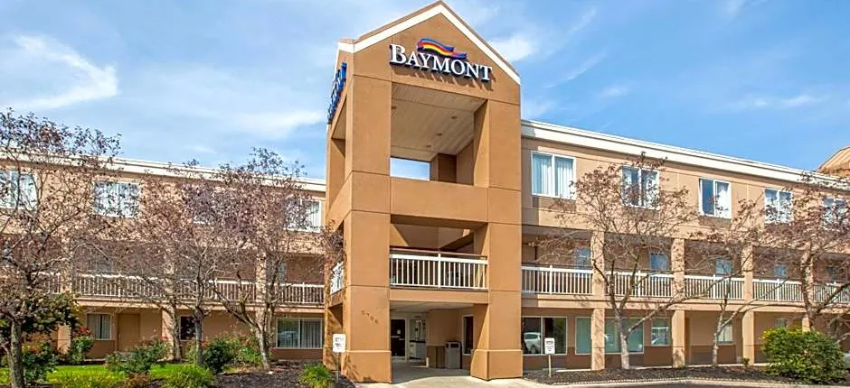 Baymont by Wyndham Canton