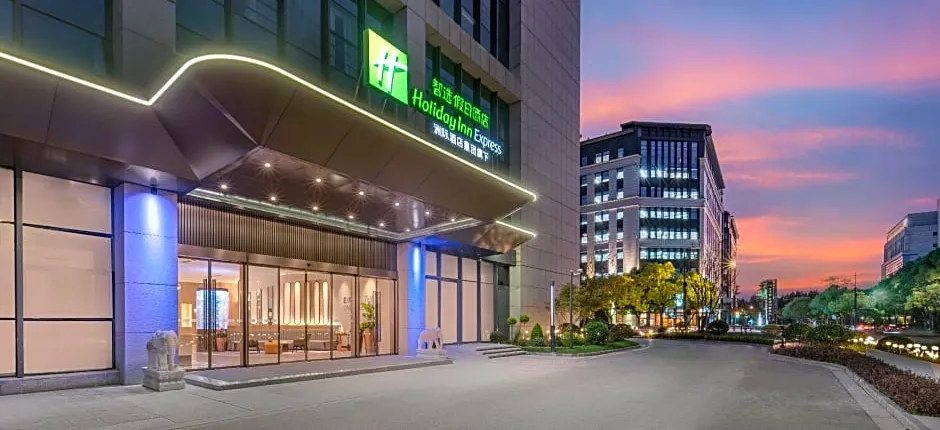 Holiday Inn Express Shanghai Hongqiao Linkong By IHG