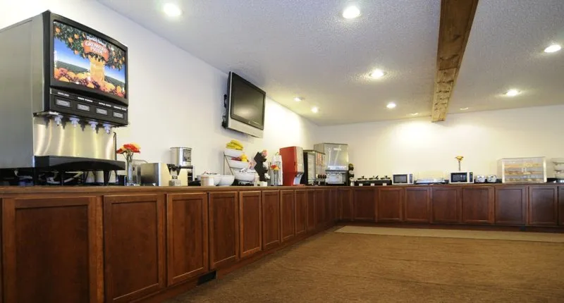 Best Western Golden Buff Lodge