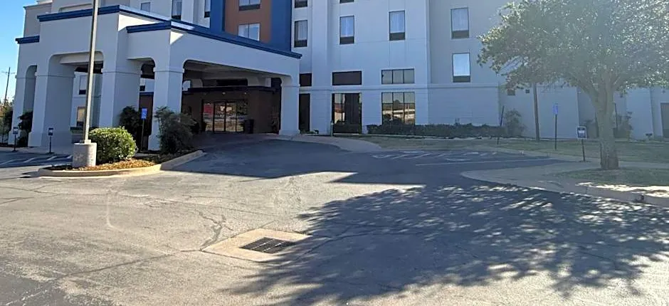 Hampton Inn By Hilton & Suites Lawton