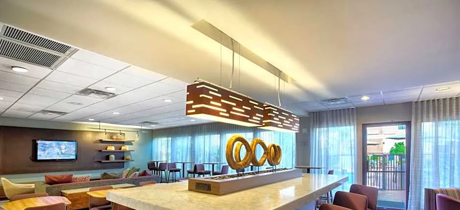 Courtyard by Marriott McAllen Airport